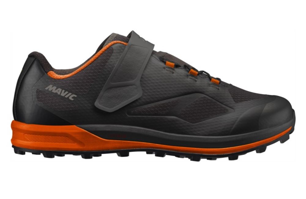 ZAPATILLAS MONTAÑA MAVIC XA ELITE  T.10.5 NEGRA Y NARANJA